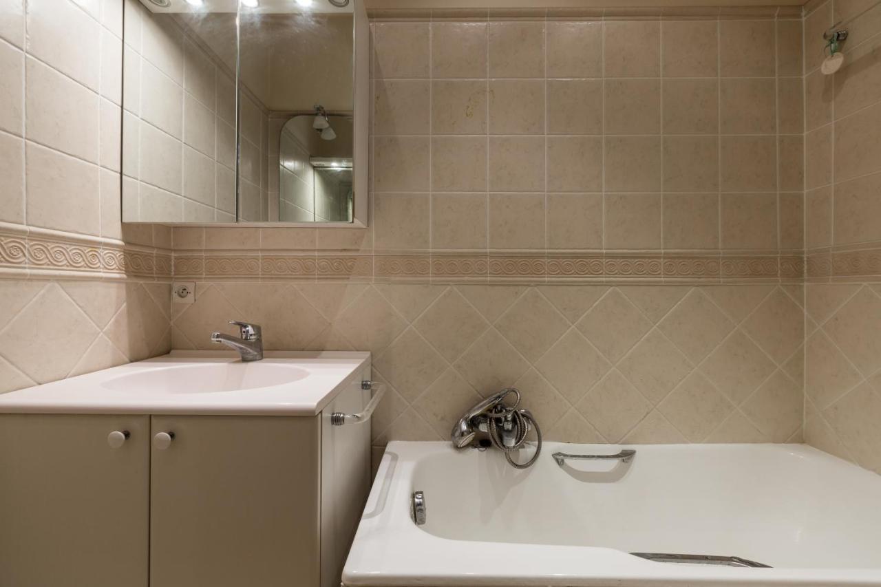 Veeve - Charming Mirabeau Apartment Paris Exterior foto